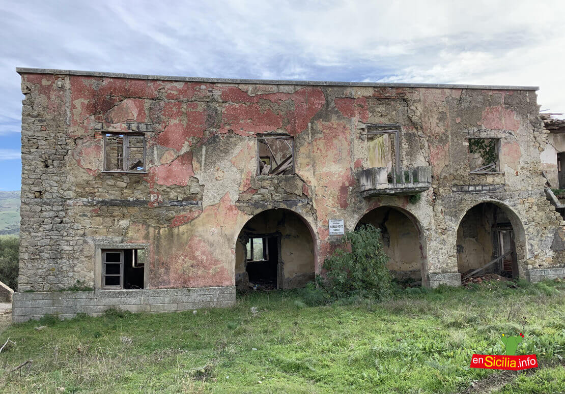 pueblos abandonados Sicilia